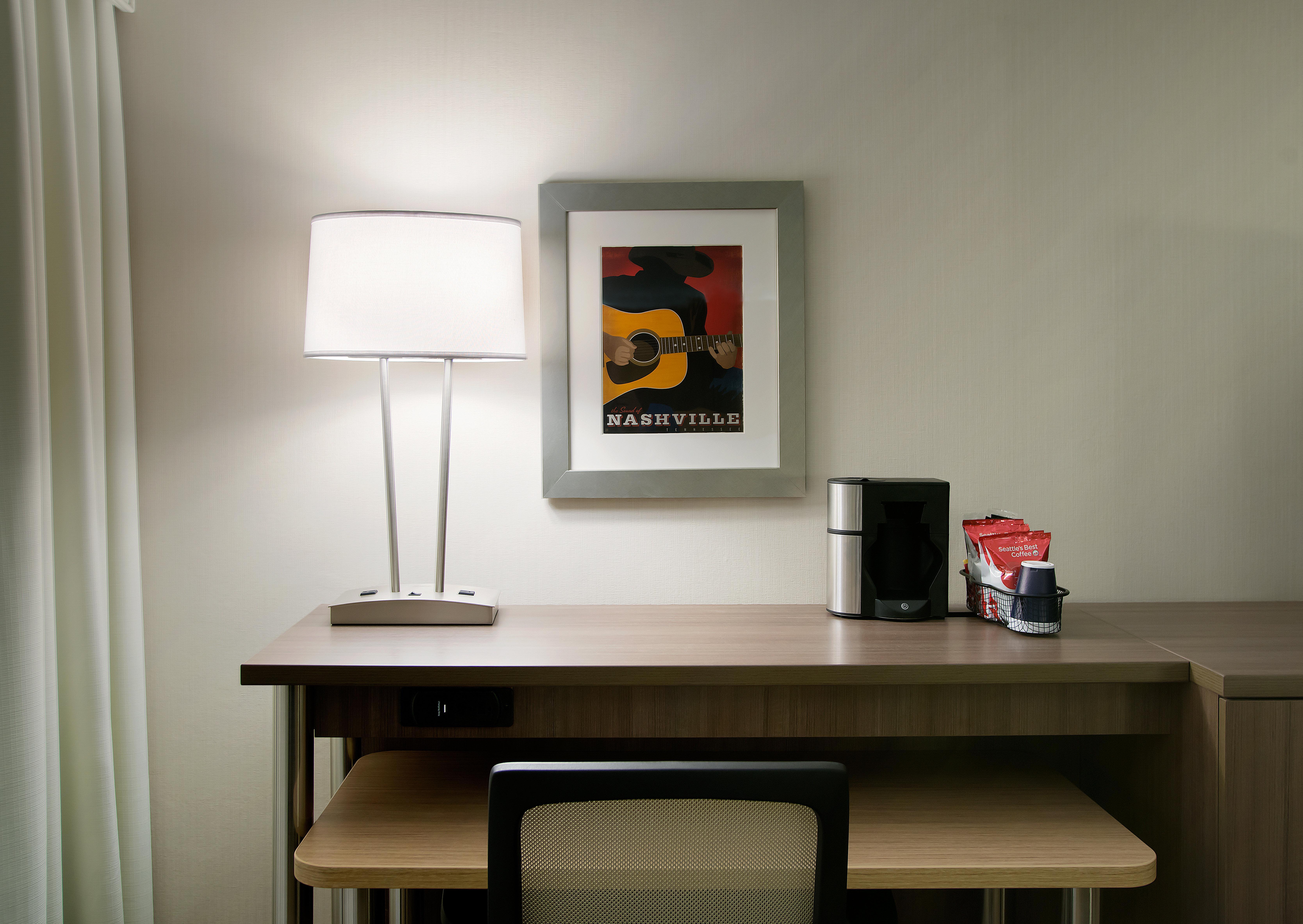 Holiday Inn Nashville - Vanderbilt - Dwtn By Ihg Exteriör bild