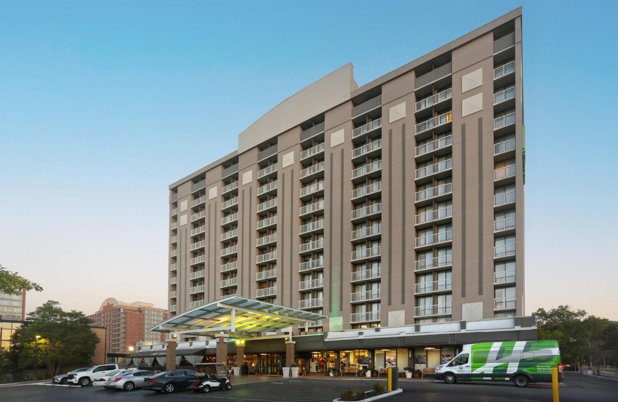 Holiday Inn Nashville - Vanderbilt - Dwtn By Ihg Exteriör bild