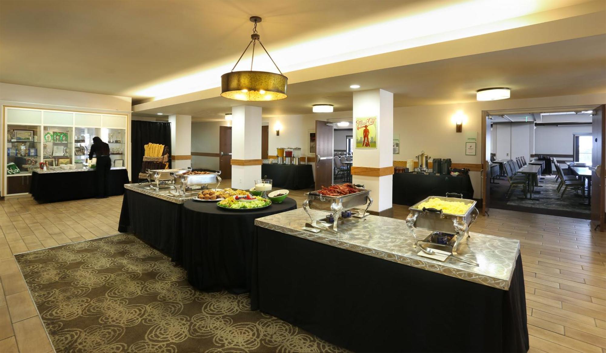 Holiday Inn Nashville - Vanderbilt - Dwtn By Ihg Exteriör bild
