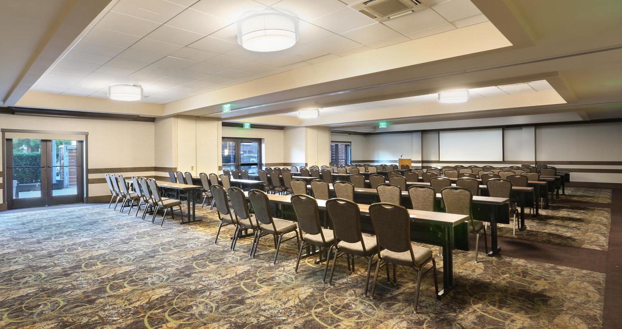 Holiday Inn Nashville - Vanderbilt - Dwtn By Ihg Exteriör bild