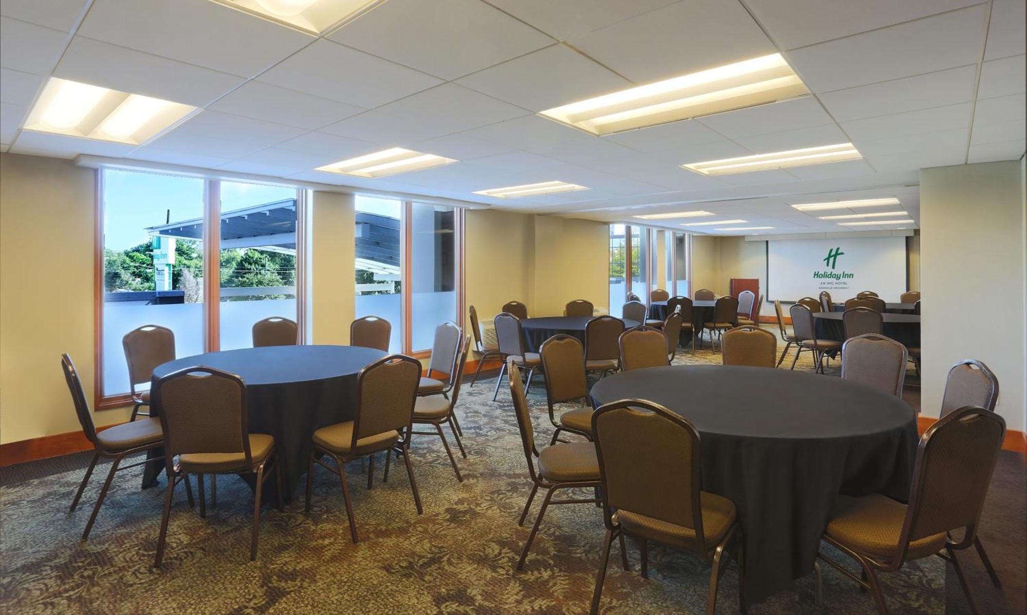 Holiday Inn Nashville - Vanderbilt - Dwtn By Ihg Exteriör bild