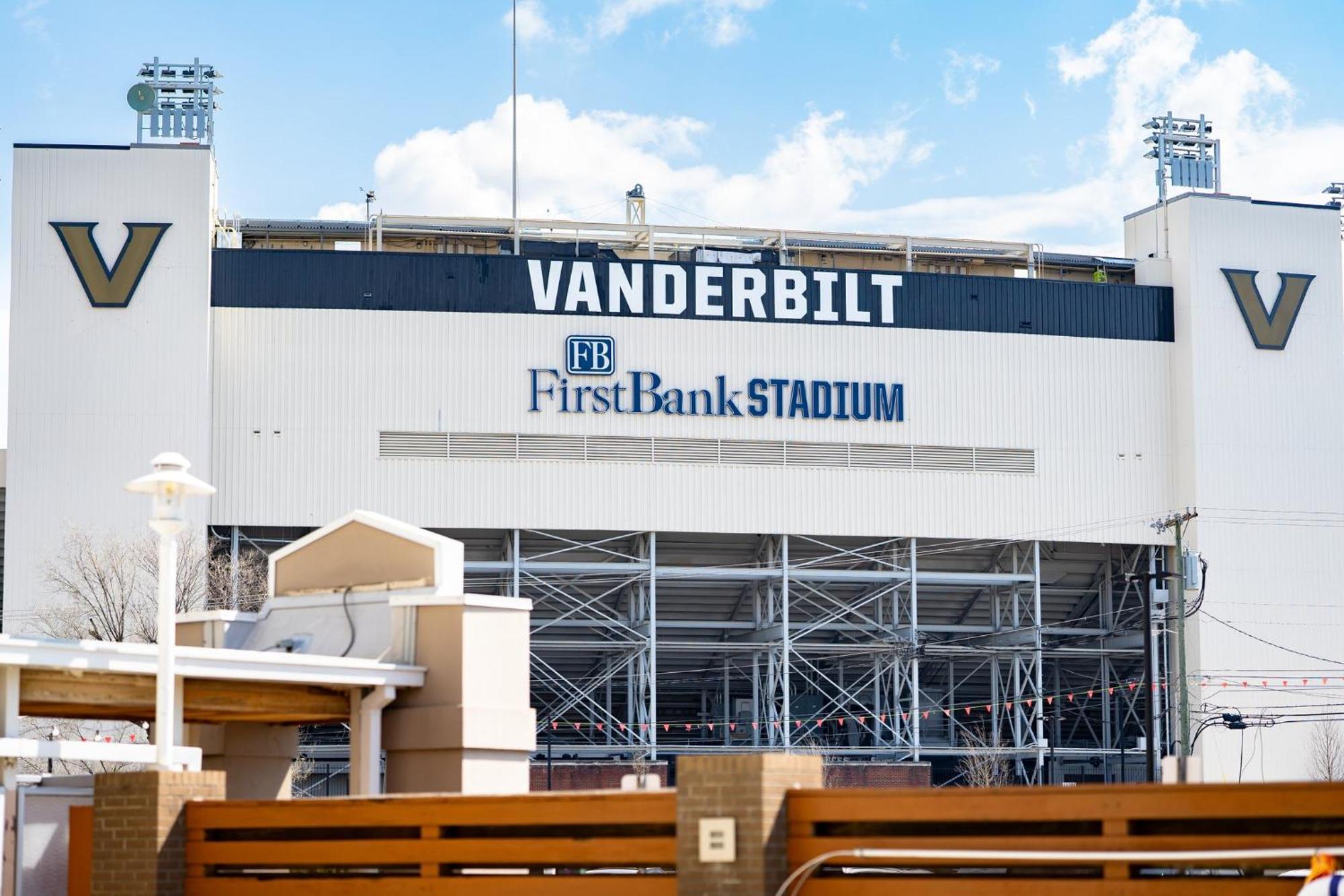 Holiday Inn Nashville - Vanderbilt - Dwtn By Ihg Exteriör bild